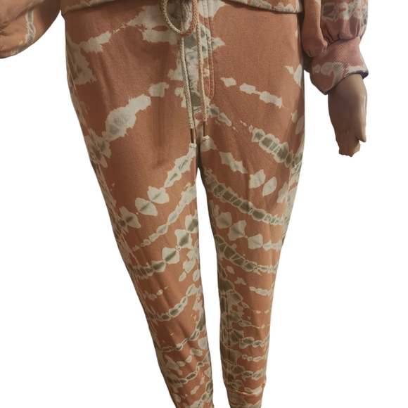 🌸Young fabulous and broke set NWT size s /xs - Picture 4 of 7